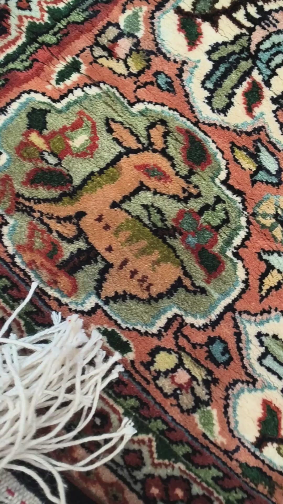 traditional-garden-of-paradise-kashmir-silk-hand-knotted-carpet_5