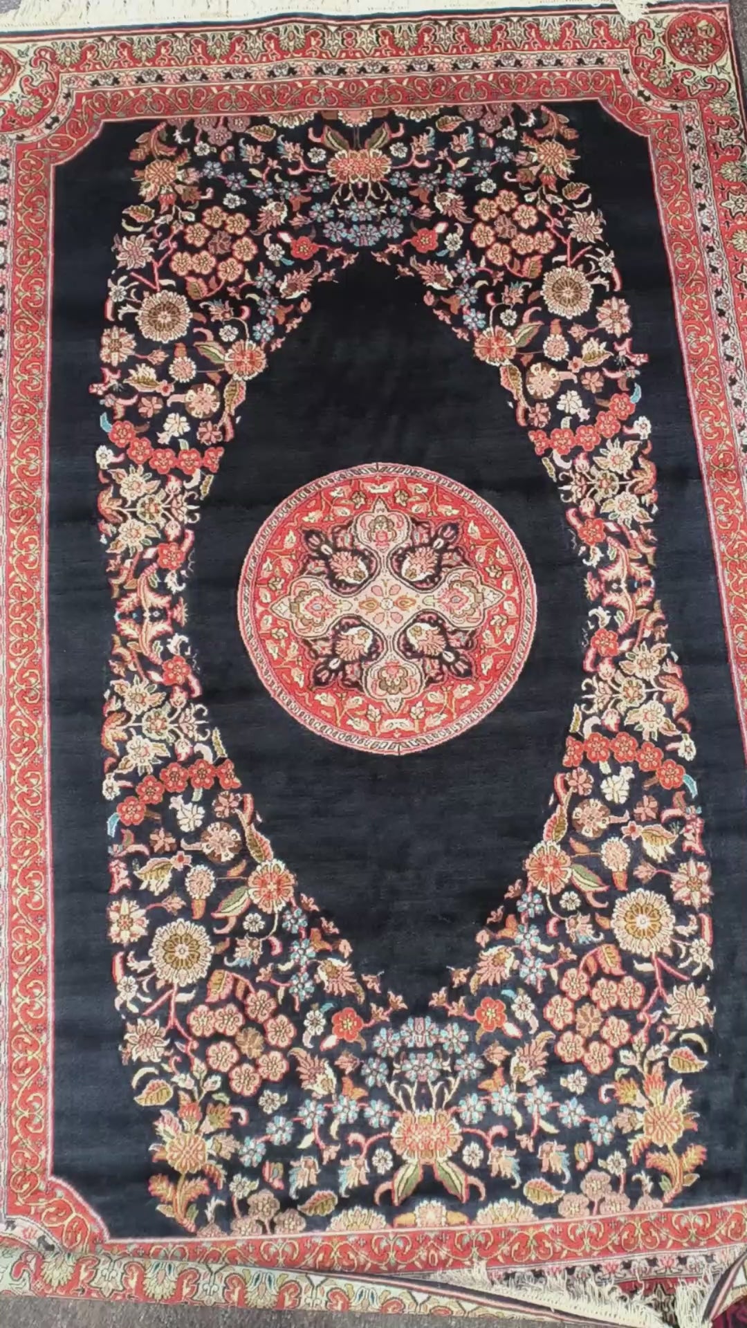 traditional-diamond-kashmiri-silk-hand-knotted-carpet